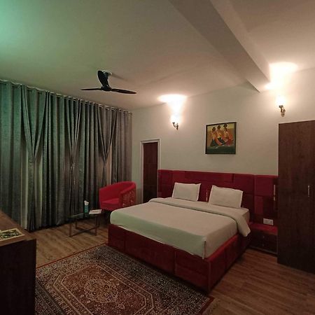 Collection O The Maan Resort Rāmgarh Esterno foto