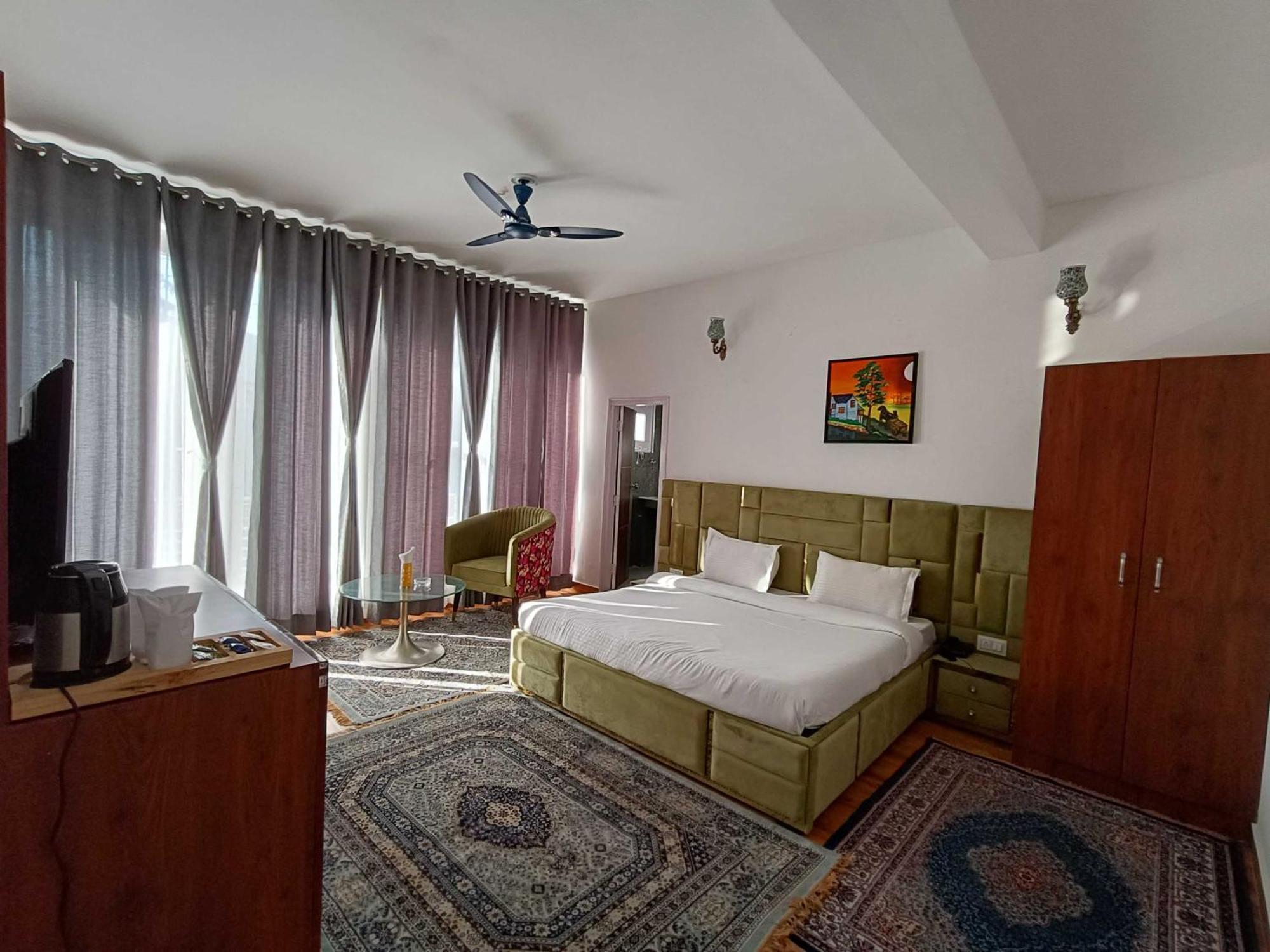 Collection O The Maan Resort Rāmgarh Esterno foto
